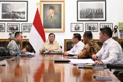 Prabowo Minta BRIN Percepat Vaksin Malaria, Riset Karhutla hingga Energi dari Limbah Sawit
