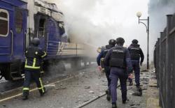 Drone Rusia Hantam Peron Stasiun Kereta Ukraina, 13 Orang Tewas