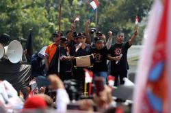 Rieke Diah Pitaloka bersama Ribuan Buruh KRPI Tuntut 5 Jaminan Sosial
