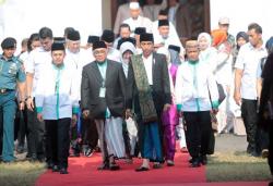 Presiden Jokowi Resmikan Ummart, Minimarket Modern di Pesantren 