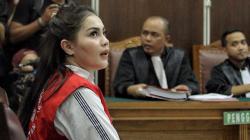 Ekspresi Jennifer Dunn Jalani Sidang Pleidoi Kasus Narkoba