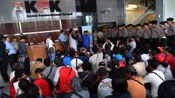 Puluhan Korban PHK Freeport Datangi KPK Laporkan Dugaan Gratifikasi