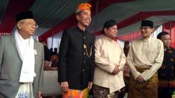 Deklarasi Kampanye Damai, Capres-Cawapres Pakai Baju Adat