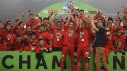 Persija Jakarta Angkat Trofi Liga 1 di Stadion GBK