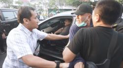 Aksi Dramatis Penangkapan Terpidana Korupsi Wisnu Wardhana di Surabaya