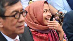 Senyum Siti Aisyah usai Bebas dari Dakwaan Pembunuhan Kim Jong Nam