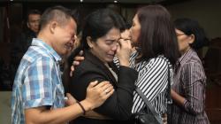 Divonis 6 Tahun Penjara, Hakim Merry Purba Menangis