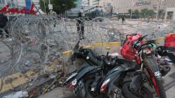 Sejumlah Sepeda Motor Dirusak dan Dibakar Massa Aksi 22 Mei
