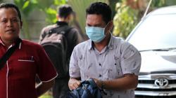 Diduga Terima Suap Ratusan Juta, Kepala Imigrasi Mataram Kena OTT KPK
