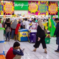 Deretan Retail di Indonesia yang Tutup karena Pandemi, Giant hingga Centro