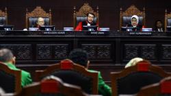 MK Gelar Sidang Pendahuluan Uji Formil UU KPK