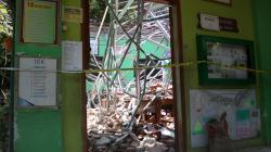 Foto-Foto Sekolah Ambruk di SD Gentong Pasuruan, 1 Siswa dan 1 Guru Tewas