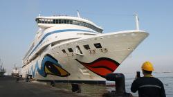 Melihat Kemegahan Kapal Pesiar MV Aidavita Berlabuh di Surabaya
