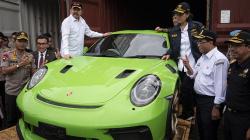 Gaya Menkeu hingga Kapolri saat Ungkap Penyelundupan Mobil dan Motor Mewah