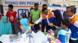 BRI Berikan Pengobatan Gratis kepada 500 KK Korban Banjir di Tambun Bekasi
