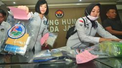 Polisi Bongkar Peredaran 10,9 Kg Sabu Dalam Kemasan Teh China