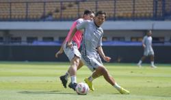 Adam Alis Beberkan Modal Besar Maung Bandung Kontra Arema di Piala Presiden