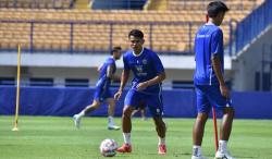 Persib Mulai Bongkar Skuad 2026/27, Dimas Drajad Jadi Pemain Pertama yang Pergi?