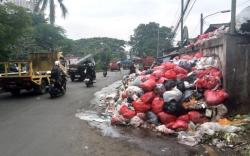 Ada Temuan Tumpukan Sampah di Kota Tangerang, Warga Bisa Segera Lapor Kesini!
