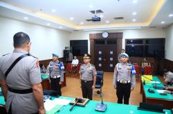 Terbukti Cabuli Anak di Bawah Umur, Mantan Kapolres Ngada AKBP Fajar Dipecat Dari Polri!