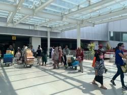 Puncak Arus Nataru, Penumpang Bandara Ahmad Yani Tembus 9.300 Orang per Hari
