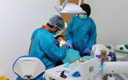 Gigi Terinfeksi Tak Harus Dicabut, Ini Solusi dari Dokter Gigi