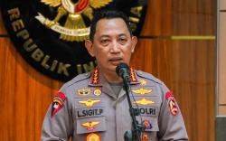 Kapolri Blak-Blakan Sering Di-WA Pejabat Minta Anak Lolos Akpol: Kami Tidak Bisa Bantu!
