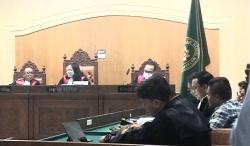 Menunggu Vonis Besok Rabu, Pengacara Optimistis 3 Terdakwa Kasus Gratifikasi DPRD NTB Dibebaskan