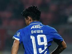 Arema FC Siapkan Skema Long Throw, Robi dan Dewangga Jadi Andalan