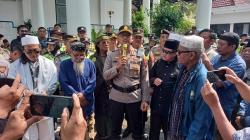 BREAKING NEWS: Ratusan Warga Tolak Keberadaan Tempat Hiburan Malam Helen's Night Mart di Kota Tegal