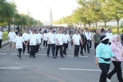 Lepas Peserta Car Free Day Hari Bhayangkara, Wali Kota Makassar Ajak Warga dan Polri Perkuat Sinergi