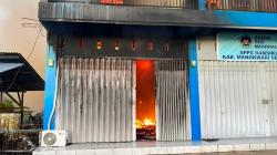 Dapur SPPG Ransiki Terbakar, Satu Karyawan Tewas Hangus di Dalam Ruko