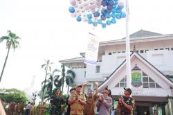 Harganas di Karawang, Wabup Maslani Tekankan Pentingnya Peran Ayah untuk Ciptakan Generasi Unggul