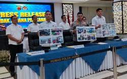 Polda Jabar Gagalkan Penyelundupan 4.000 Benih Lobster senilai Rp10,4 Miliar, Tangkap 4 Tersangka