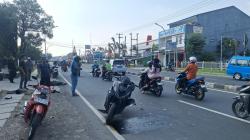 Kecelakaan di Depan Kantor Disdikbud Karawang, 1 Korban Dilarikan ke Rumah Sakit