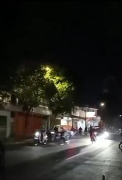 Balap Liar di Jantung Kota Bondowoso Berakhir Kecelakaan, Peserta Tabrak Pengendara hingga Terjatuh