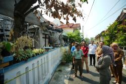 Korban Kebakaran di Magersari Mojokerto Dapat Bantuan Kebutuhan Dasar Rumah Tangga
