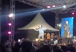 Guncang Stadion Manakarra, Charly Van Houten Jadi Magnet Gebyar Bhayangkara di Mamuju