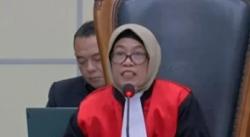 Mengintip Rekam Jejak Christina Endarwati, Ketua Majelis Hakim di Sidang Dokter Tifa