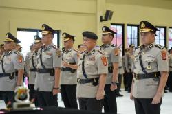 Kapolda Sulbar Rotasi 9 Pejabat, Lantik Kabid Humas dan Dirresnarkoba Baru