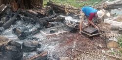 Penebangan Beringin Tua Berbiaya Rp8 Juta Rusak Puluhan Makam di Pondok Aren, DLH Tangsel Disorot