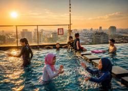 Liburan Sekolah, Staycation Masih Jadi Pilihan Favorit Keluarga di Semarang