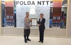 Polda NTT Ukir Rekor Dunia MURI, Terapi Massal USEFT Sentuh 11.663 Peserta dalam Sebulan