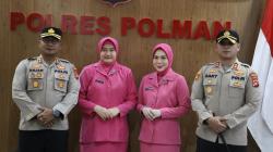 AKBP Zaky Maghfur Disambut Tradisi Pedang Pora, AKBP Anjar Purwoko Dilepas Penuh Kehormatan