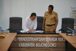 Gandeng Disperinaker Bojonegoro, Unigoro Perkuat Kompetensi Mahasiswa dengan Kelas Persiapan Kerja