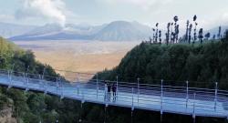 Biro Wisata Wajib Tahu! Jembatan Kaca Bromo Jadi ‘Senjata Baru’ Dongkrak Cuan Paket Premium