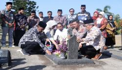 Pemkab Bantul Ziarahi Makam 11 Bupati Terdahulu, Kenang Jasa Pemimpin Daerah