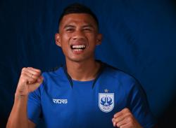 Ahmad Nufiandani Kembali Perkuat PSIS Semarang setelah 12 Tahun Berkelana