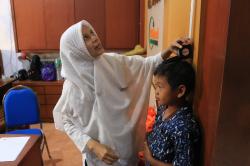 Deteksi Penyakit Sejak Dini, Ya Ibad Gelar Bakti Sosial Kesehatan dan Khitan Massal di Surabaya