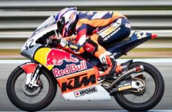 Juara di Sachsenring, Kiandra Ramadhipa Buka Peluang Rebut Gelar Rookies Cup 2026